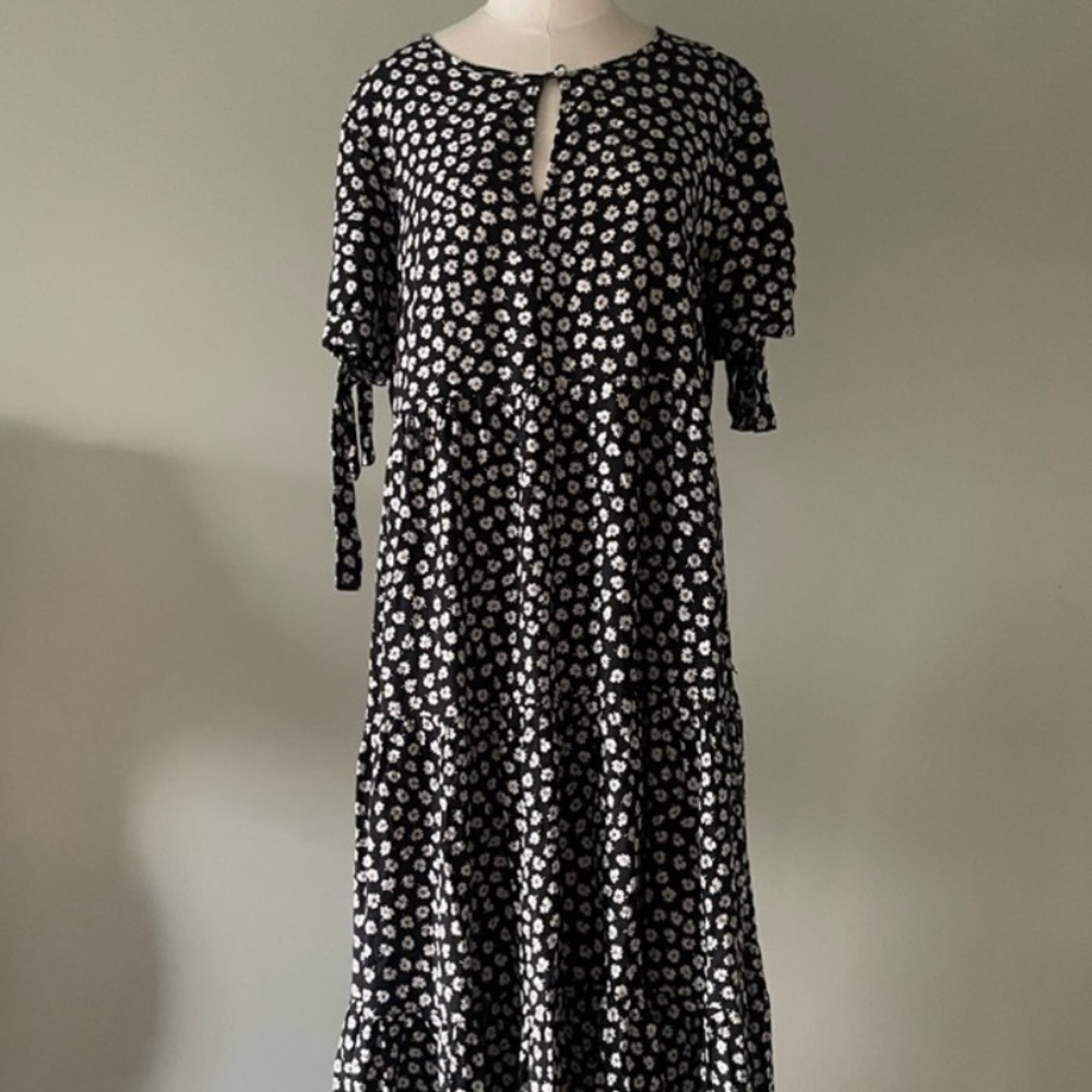 Madewell Black Floral Midi Dress with White Daisies